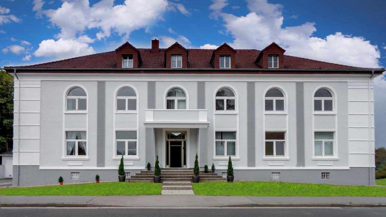 Villa Bowdy Niederzier ภายนอก รูปภาพ