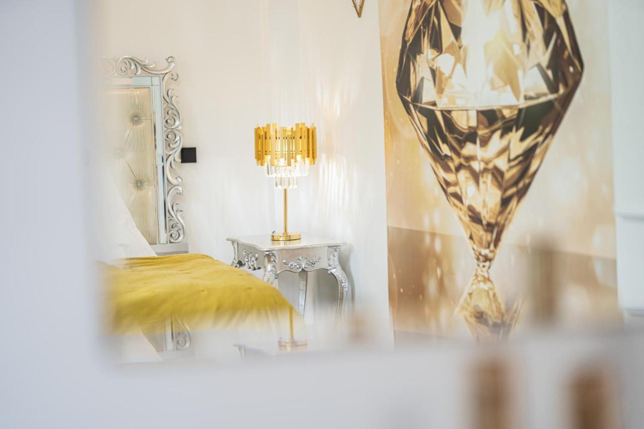 Villa Bowdy Niederzier ภายนอก รูปภาพ